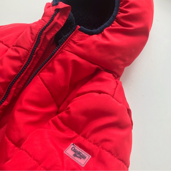 Sized 6 red fall/Winter jacket - Picture 4 of 5